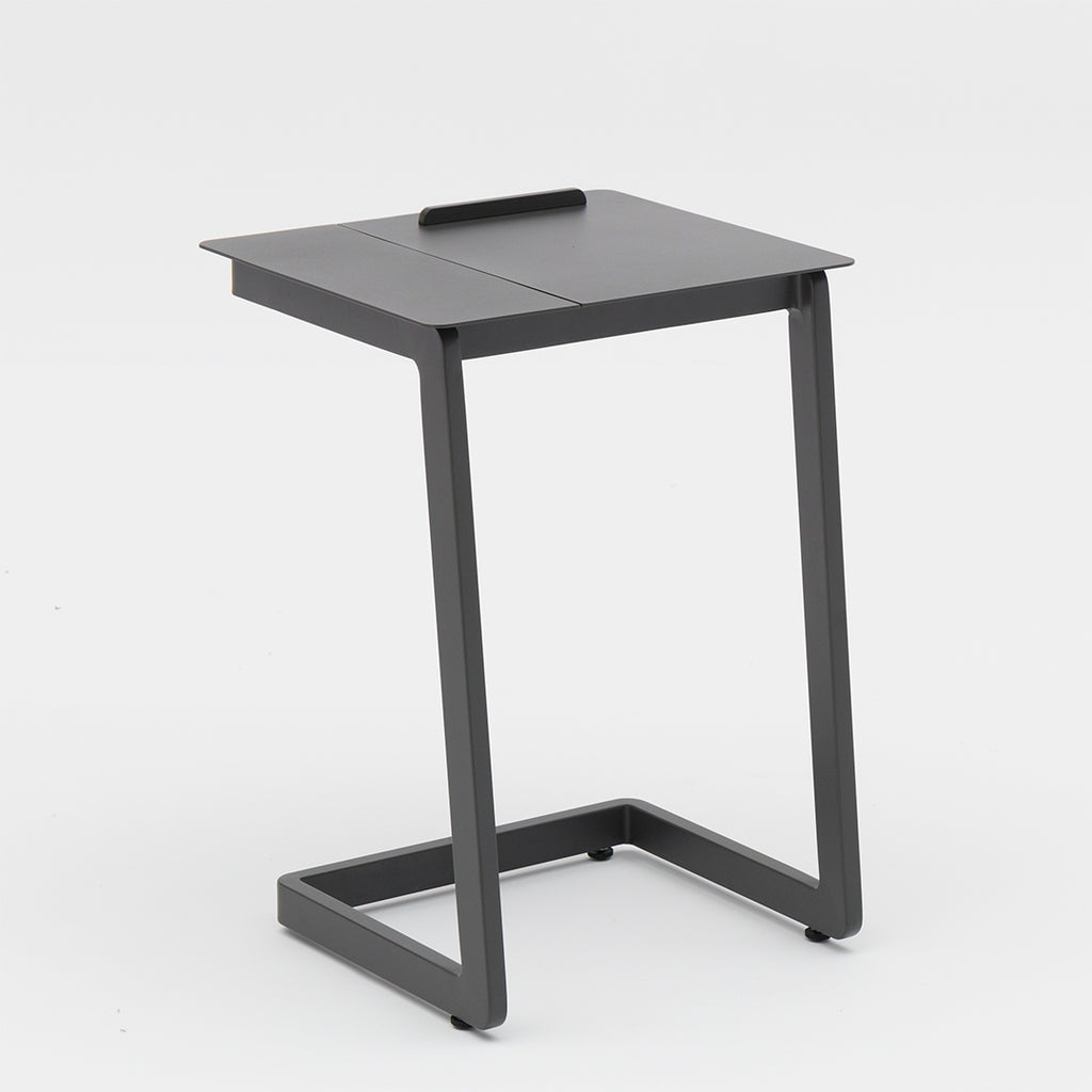 RISE SLIDER SIDE TABLE  ALU TOP